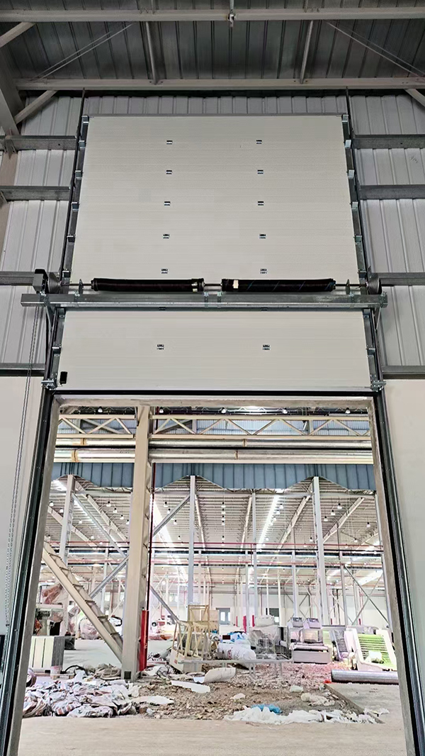 大武口工业提升门