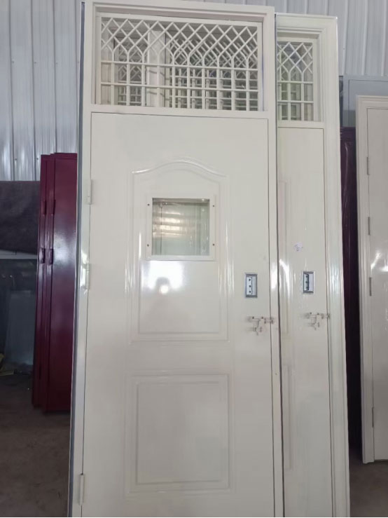 大武口学校教室门 大武口学校教室门