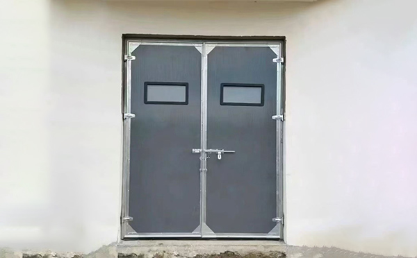 大武口工业门在高温作业区域的运行表现